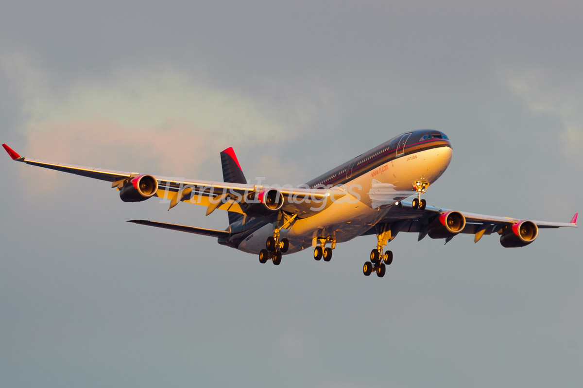 Airbus A340-211 JY-AID (cn 022)